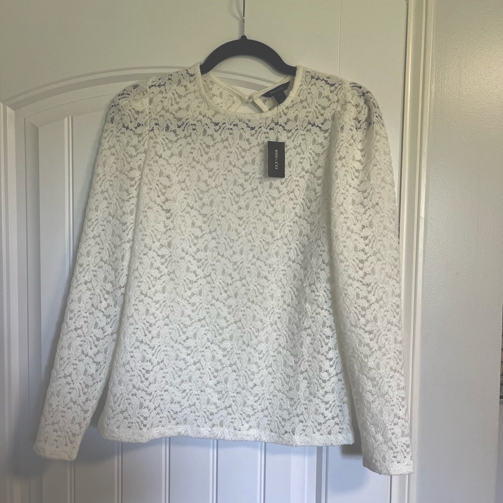RW&CO SM Lace Top *new with tags*